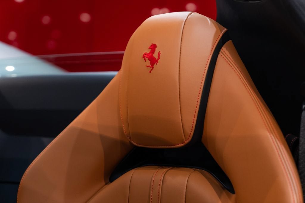 Certified Used 2023 Grigio Titanio Metall Ferrari Base image 6