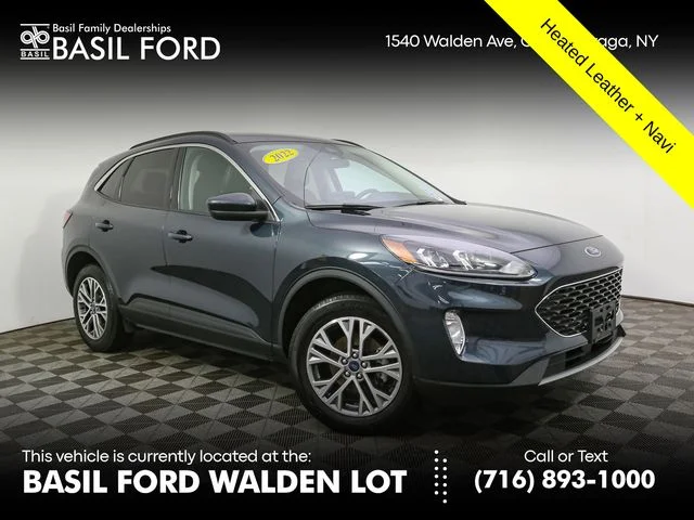 Used 2022 Blue Ford SEL image 1