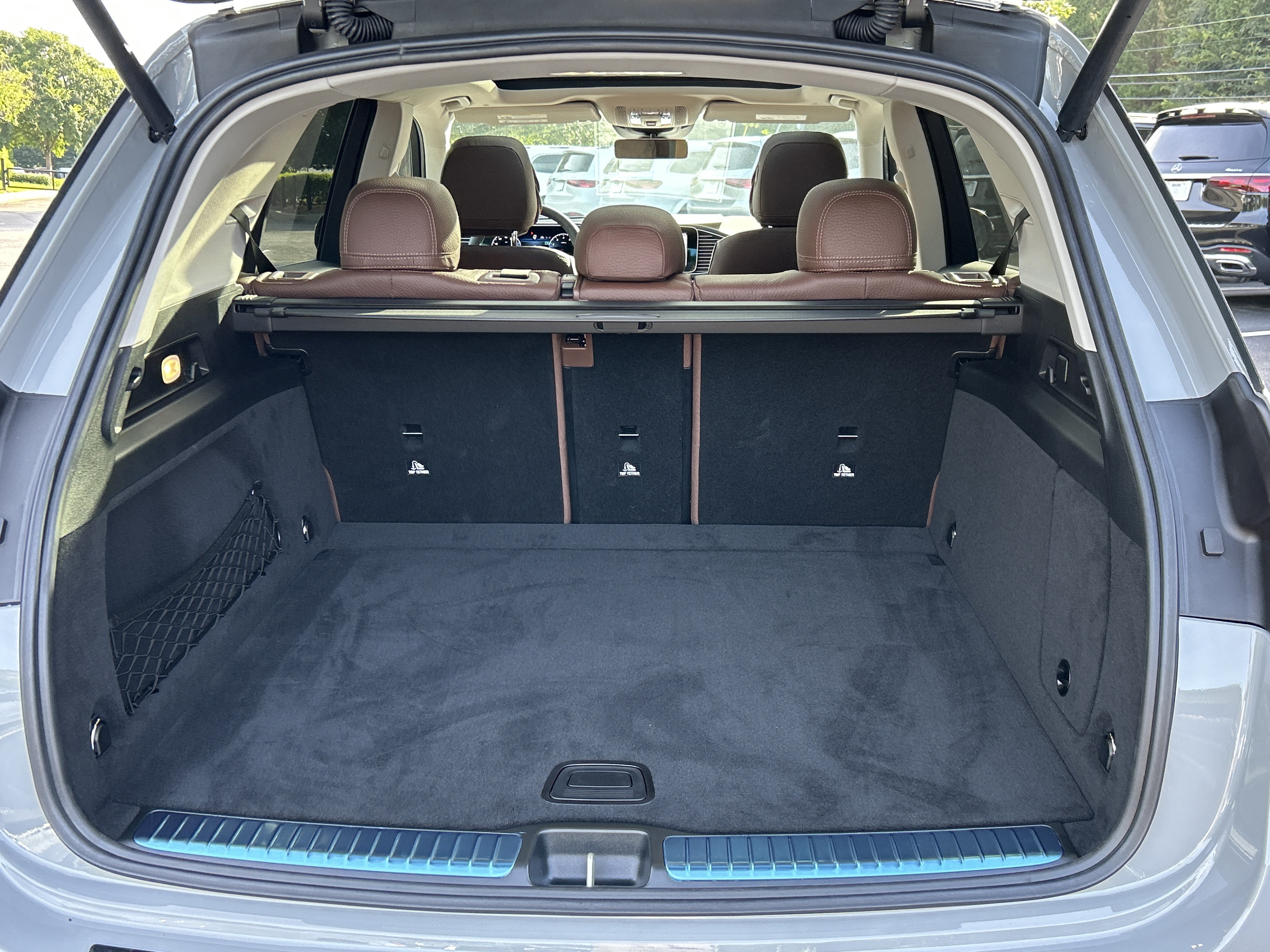 New 2026 MANUFAKTUR Alpine Grey Mercedes-Benz GLE 450 4MATIC® SUV image 9