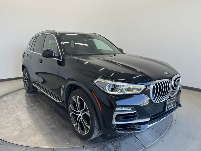 2020 BMW X5 xDrive50i's photo