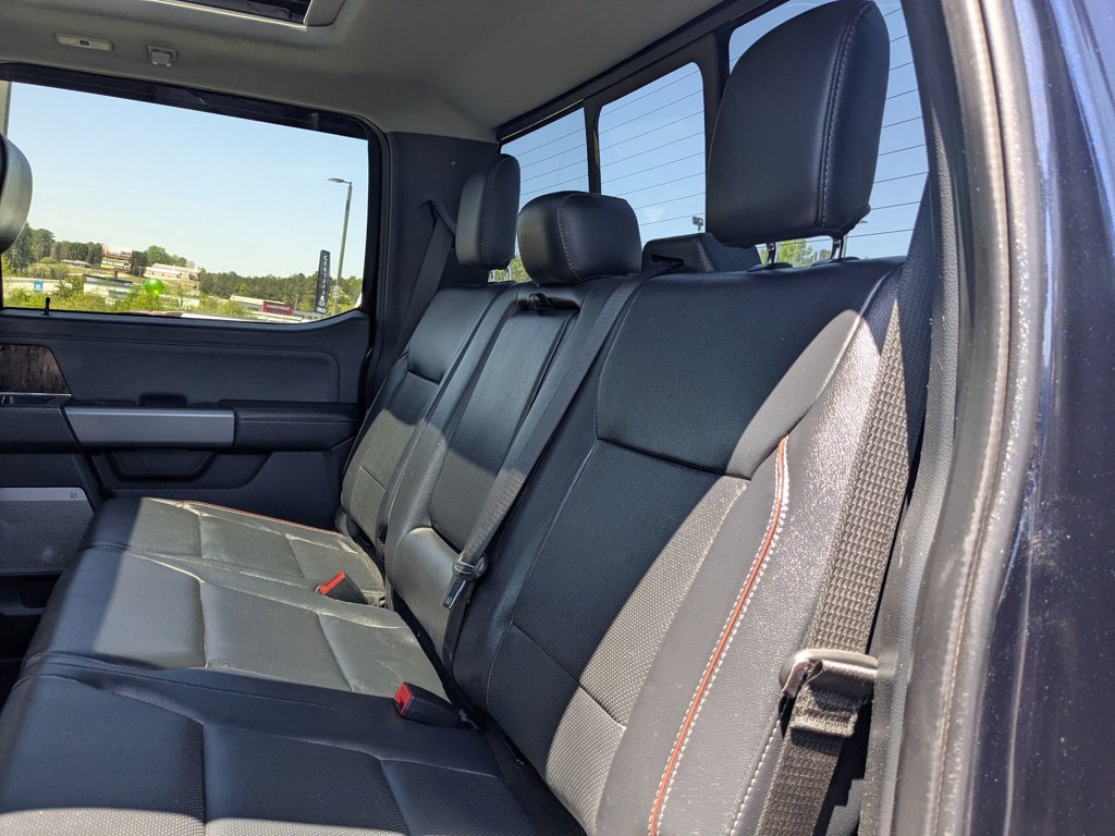 Used 2023  Ford LARIAT image 25