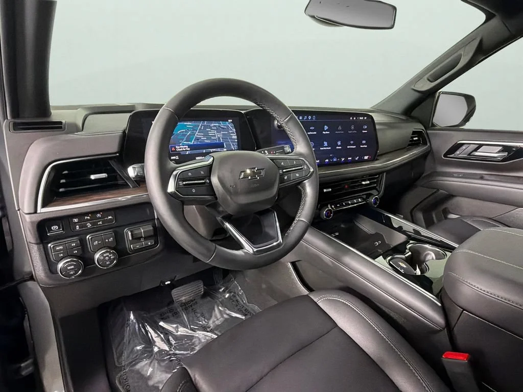 Used 2026 Sterling Gray Metallic Chevrolet Z71 image 18