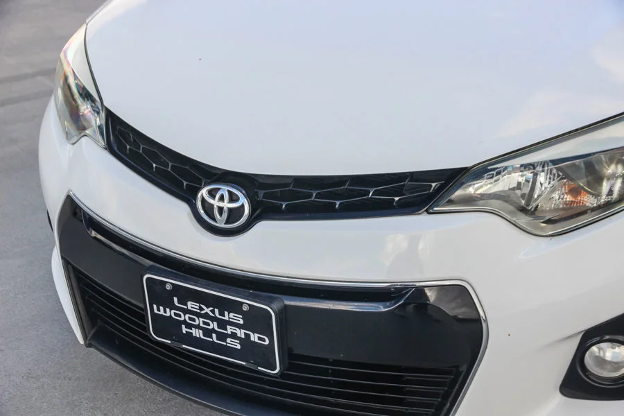 Used 2014 White Toyota S Plus image 9