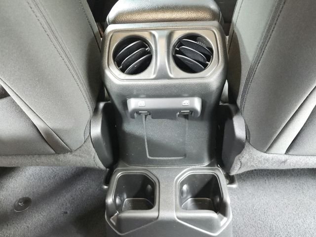 Used 2022 Gray Jeep Sport image 32