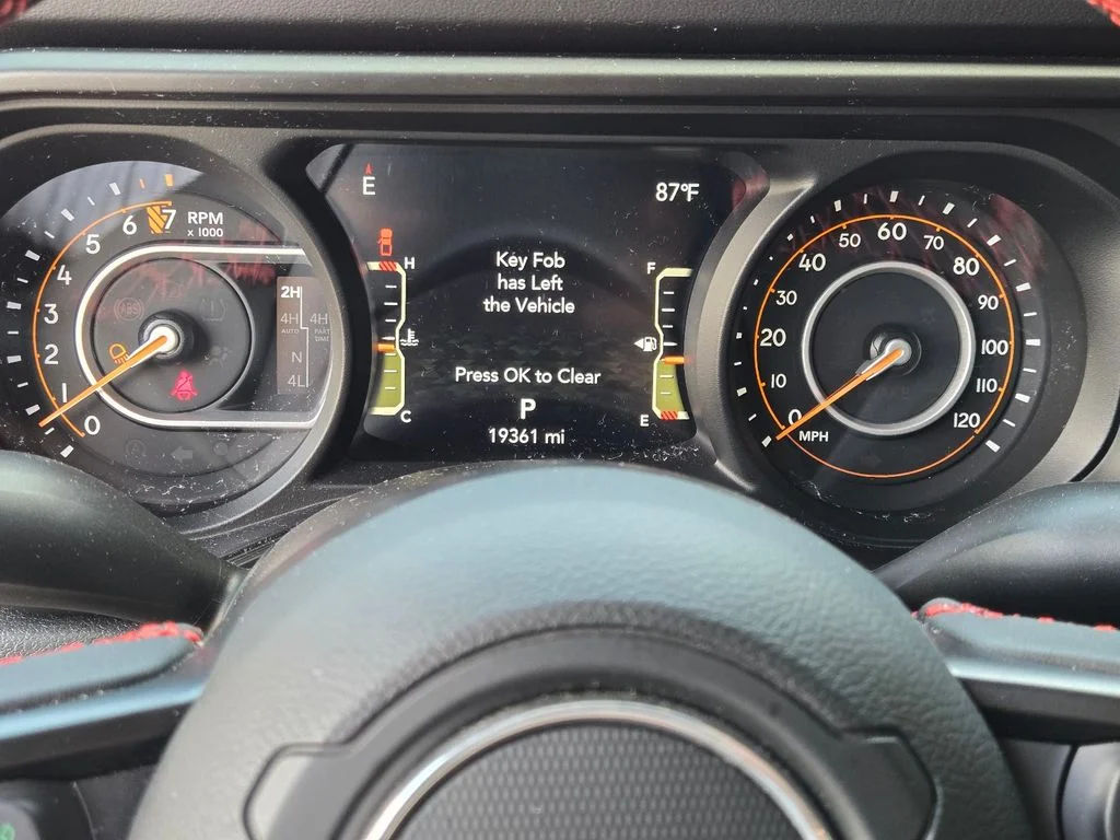 Used 2024 Gray Jeep Rubicon image 26