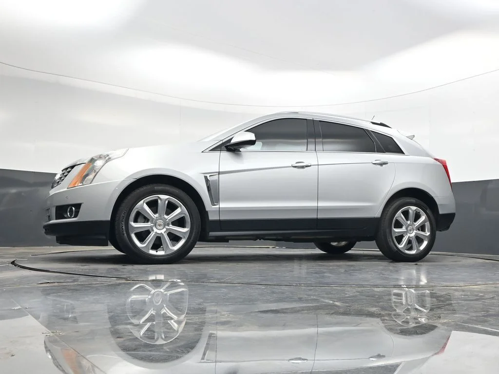 Used 2015 Radiant Silver Metallic Cadillac Performance image 26