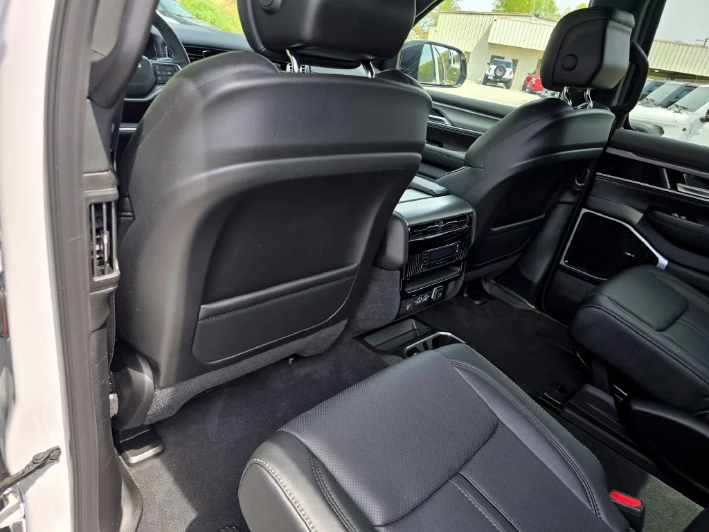 New 2026 White Jeep Limited Altitude image 24
