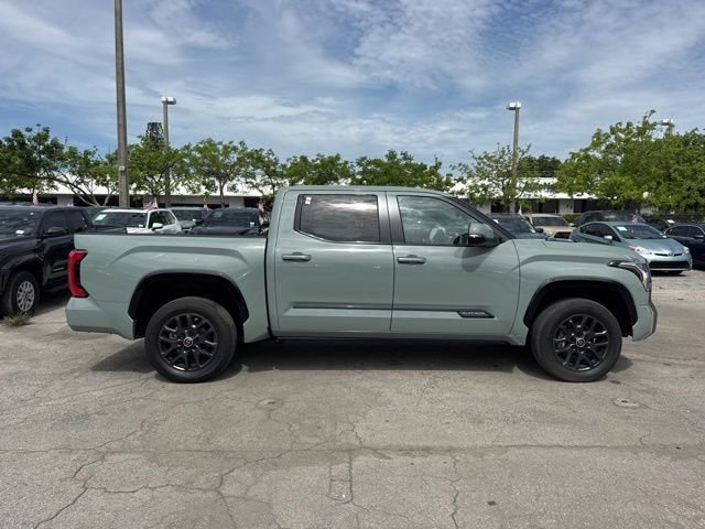 Used 2024  Toyota Platinum image 11
