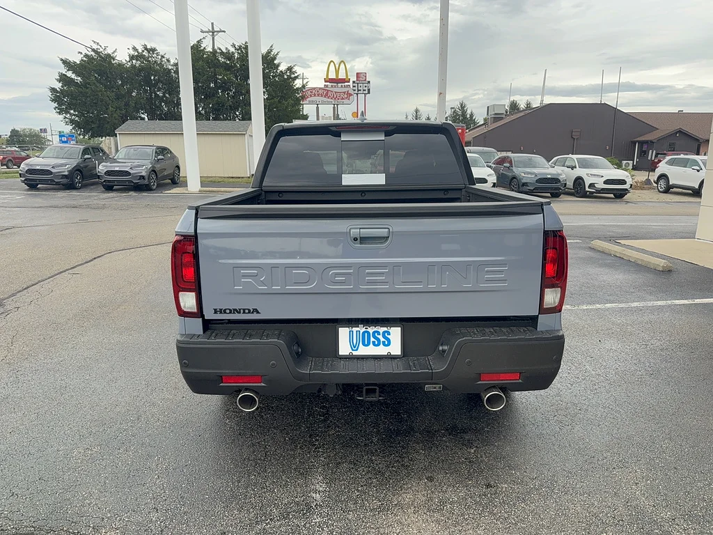 New 2026 Sonic Gray Pearl Honda Black Edition image 6