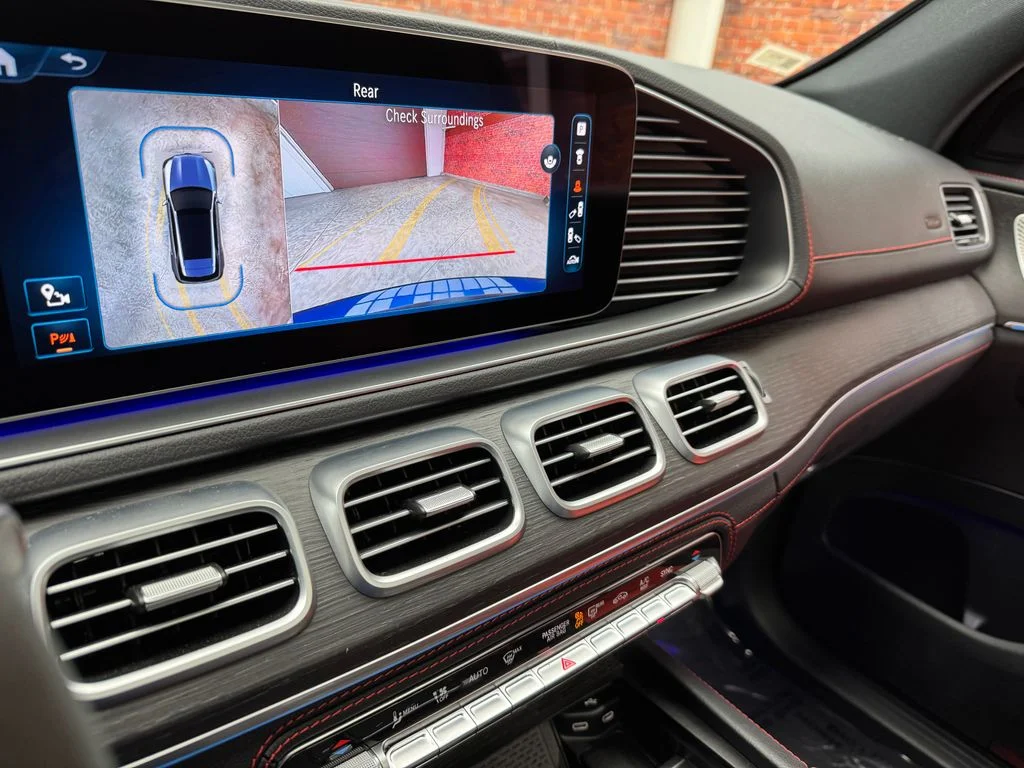 Used 2024 Blue Mercedes-Benz GLE 53 AMG® image 22