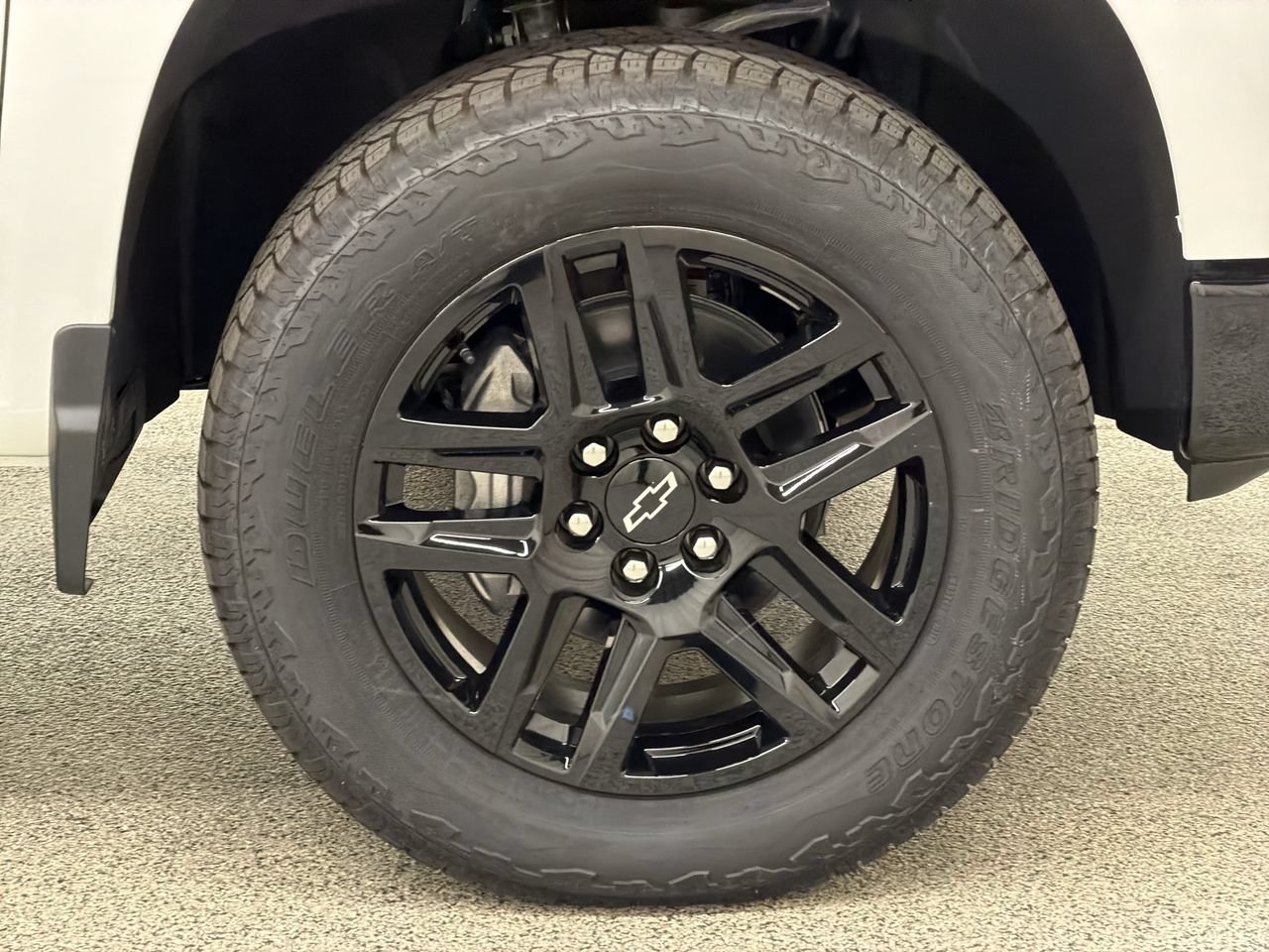 2026 Chevrolet Silverado 1500 LT Trail Boss - Photo 10