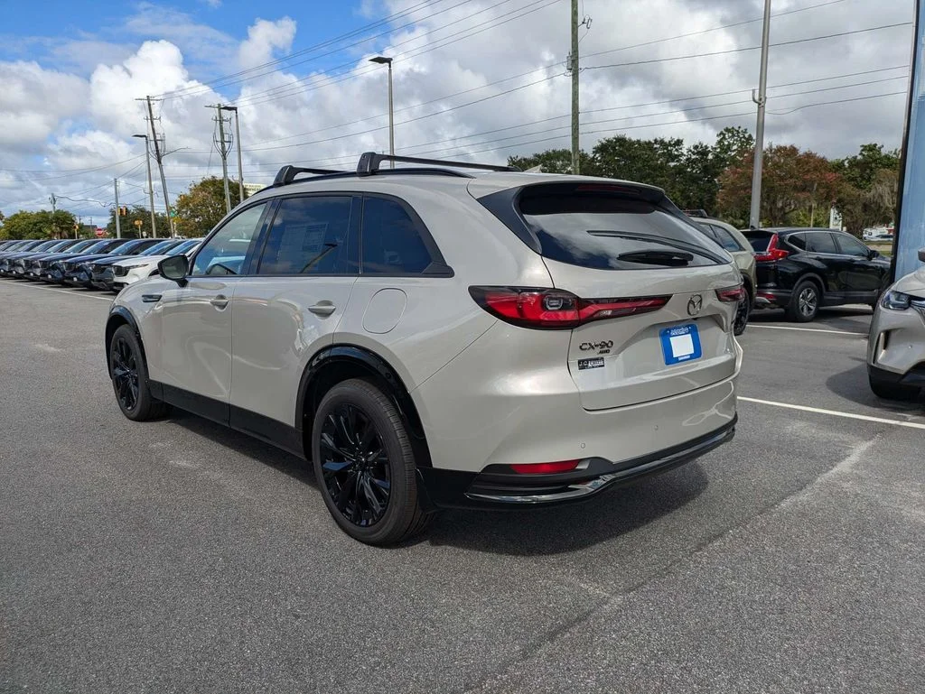 New 2026 Platinum Quartz Metallic Mazda 3.3 Turbo S Premium Sport AWD image 6