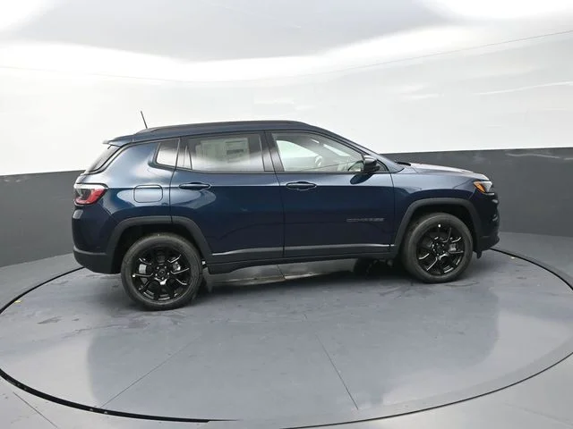 New 2026 Fathom Blue Pearl Coat Jeep Latitude image 10
