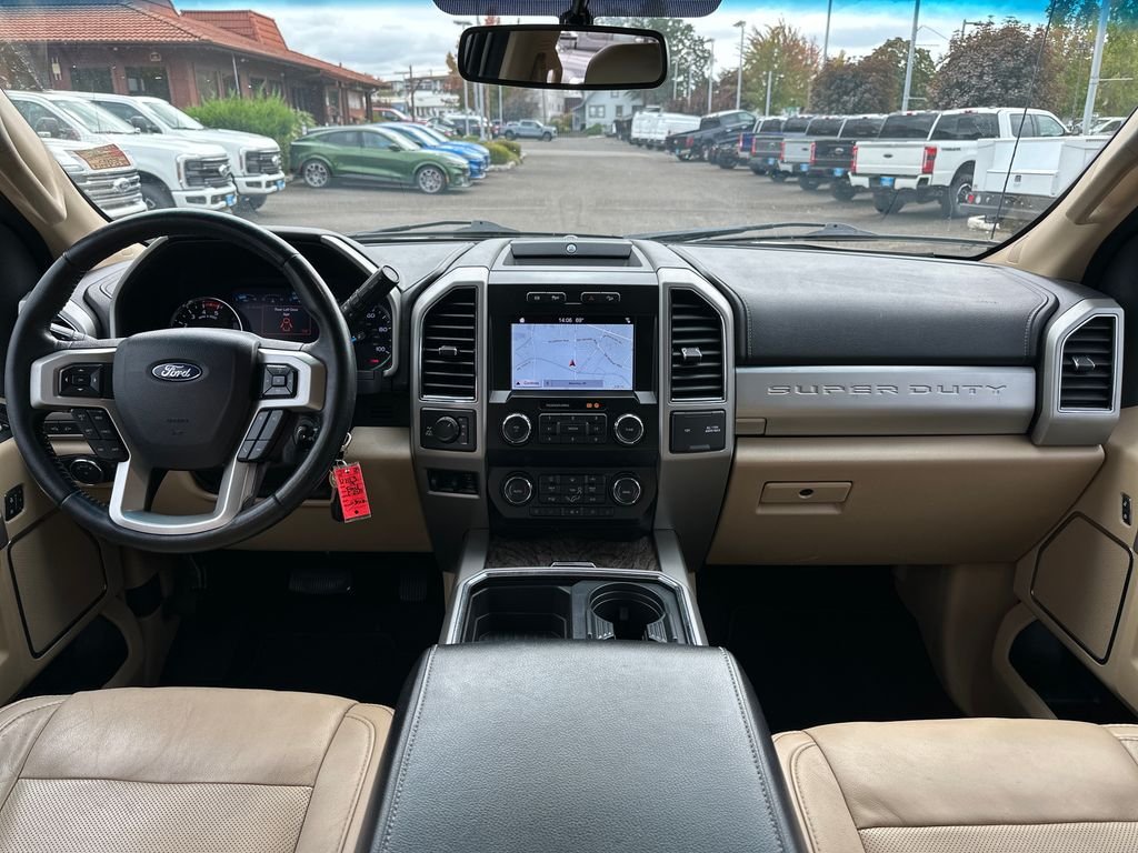 Used 2019 White Ford Lariat image 19