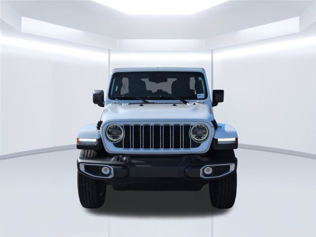 Used 2026 White Jeep Sahara image 9
