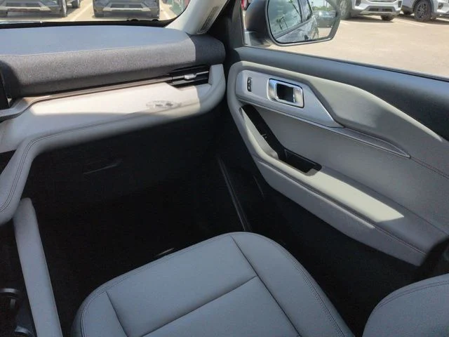New 2026 Carbonized Gray Metallic Ford Active image 17