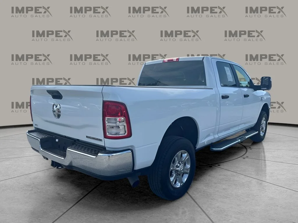 Used 2024 White Ram Big Horn image 3