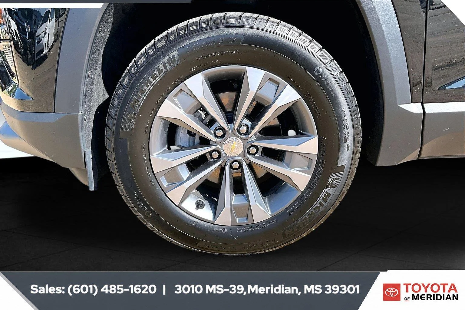Used 2026 Mosaic Black Metallic Chevrolet AWD LT image 7