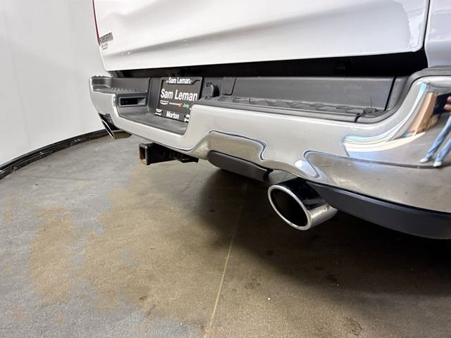Used 2021 White Ram Big Horn/Lone Star image 32