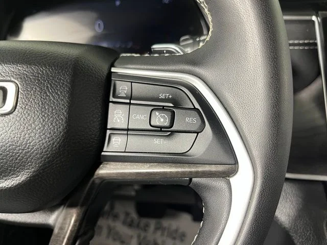 Used 2023 Black Jeep Limited image 18