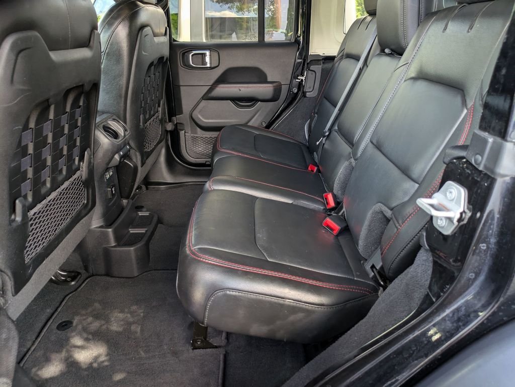 Used 2022 Black Jeep Unlimited Rubicon image 21