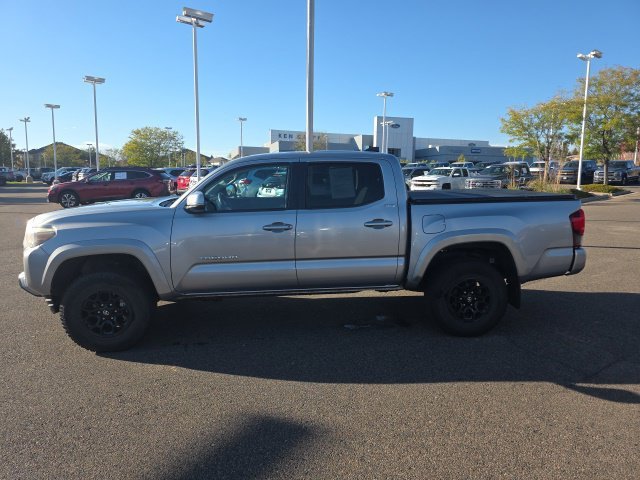Used 2020 Silver Sky Metallic Toyota SR5 image 2
