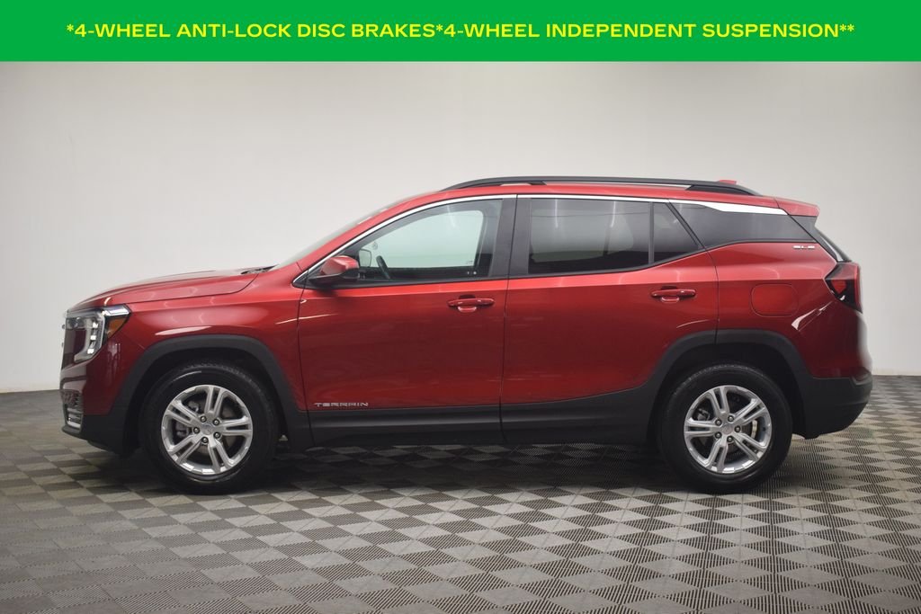 Used 2024 Volcanic Red Tintcoat GMC SLE image 13