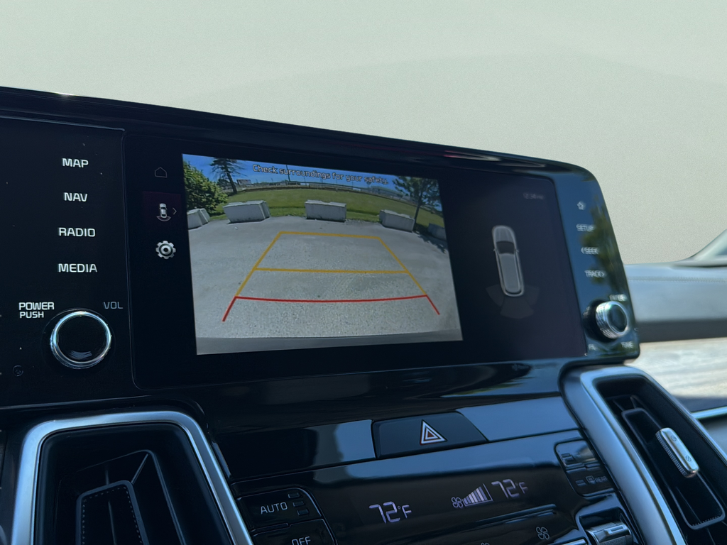 Used 2023 Aruba Green Kia X-Line EX image 9