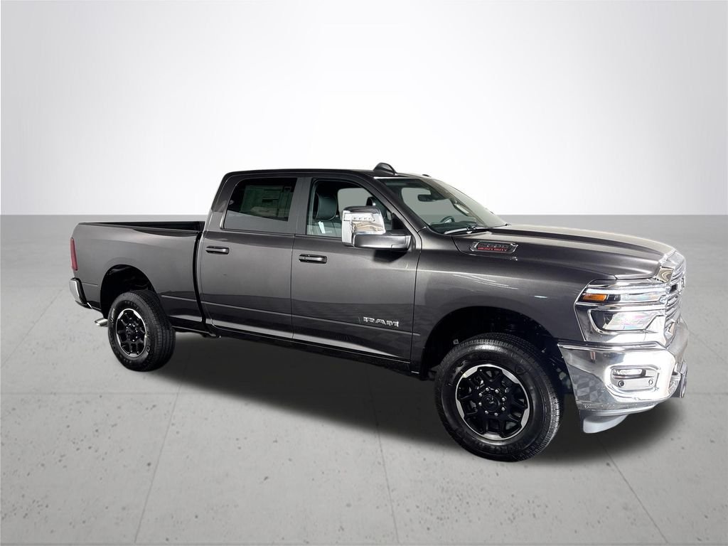 New 2026 Granite Crystal Metallic Clear-Coat Exterior Paint RAM Laramie image 4