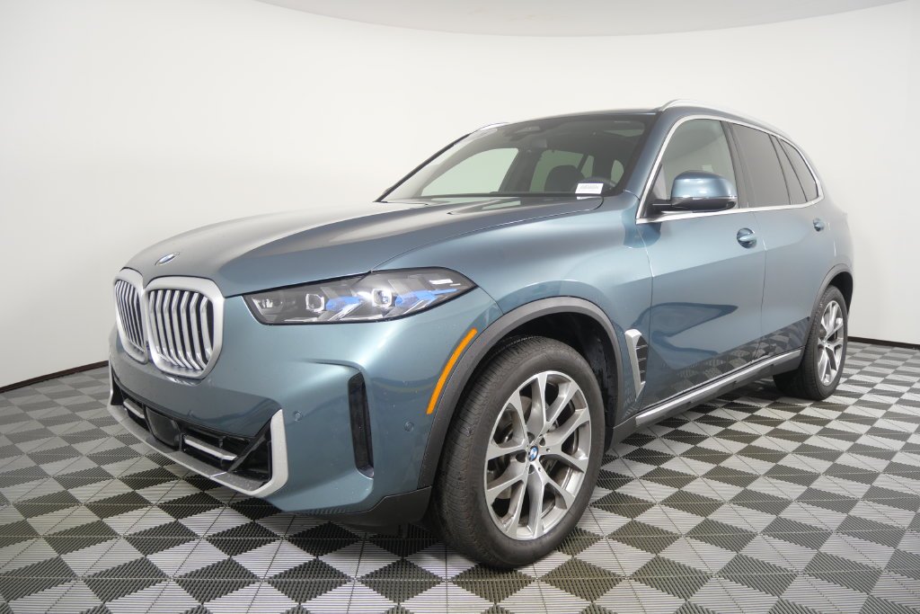 Certified Used 2026 Blue BMW xDrive40i image 8