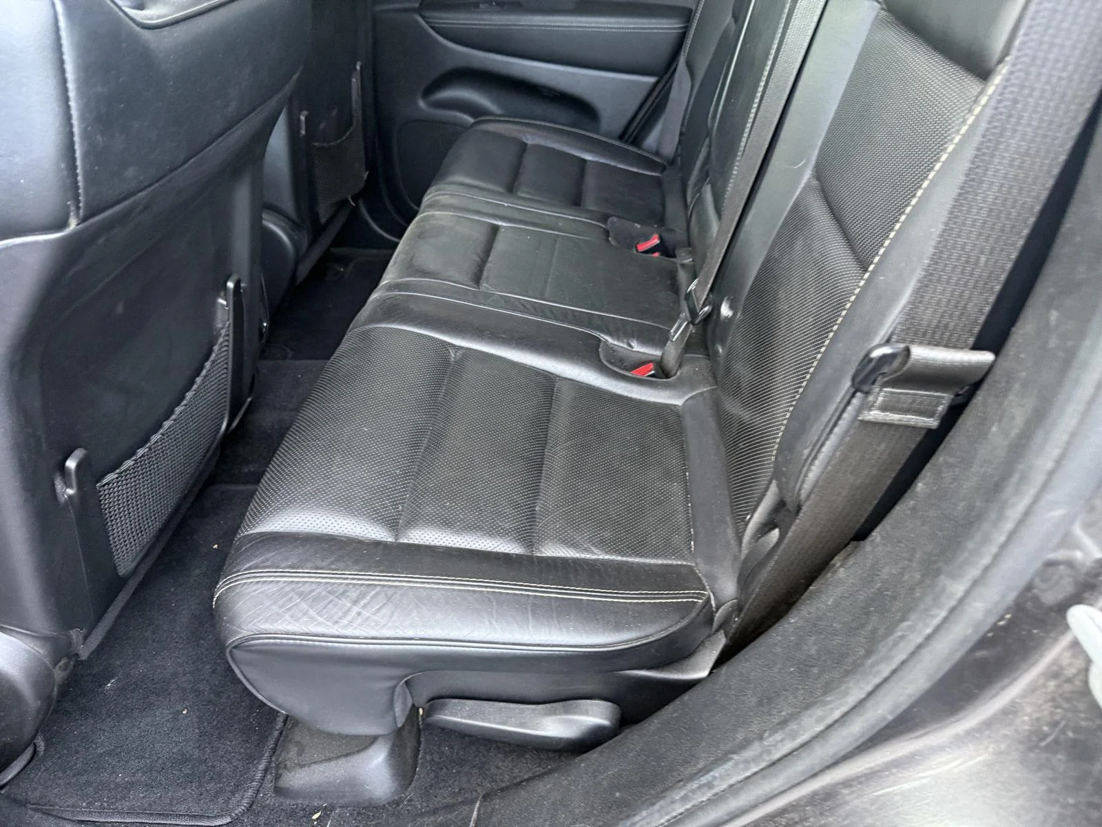 Used 2014 Granite Crystal Metallic Clearcoat Jeep Overland image 12