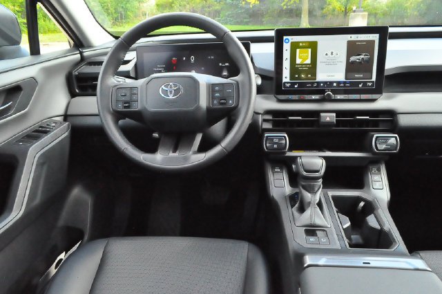 Used 2026 Black Toyota XLE Premium image 18
