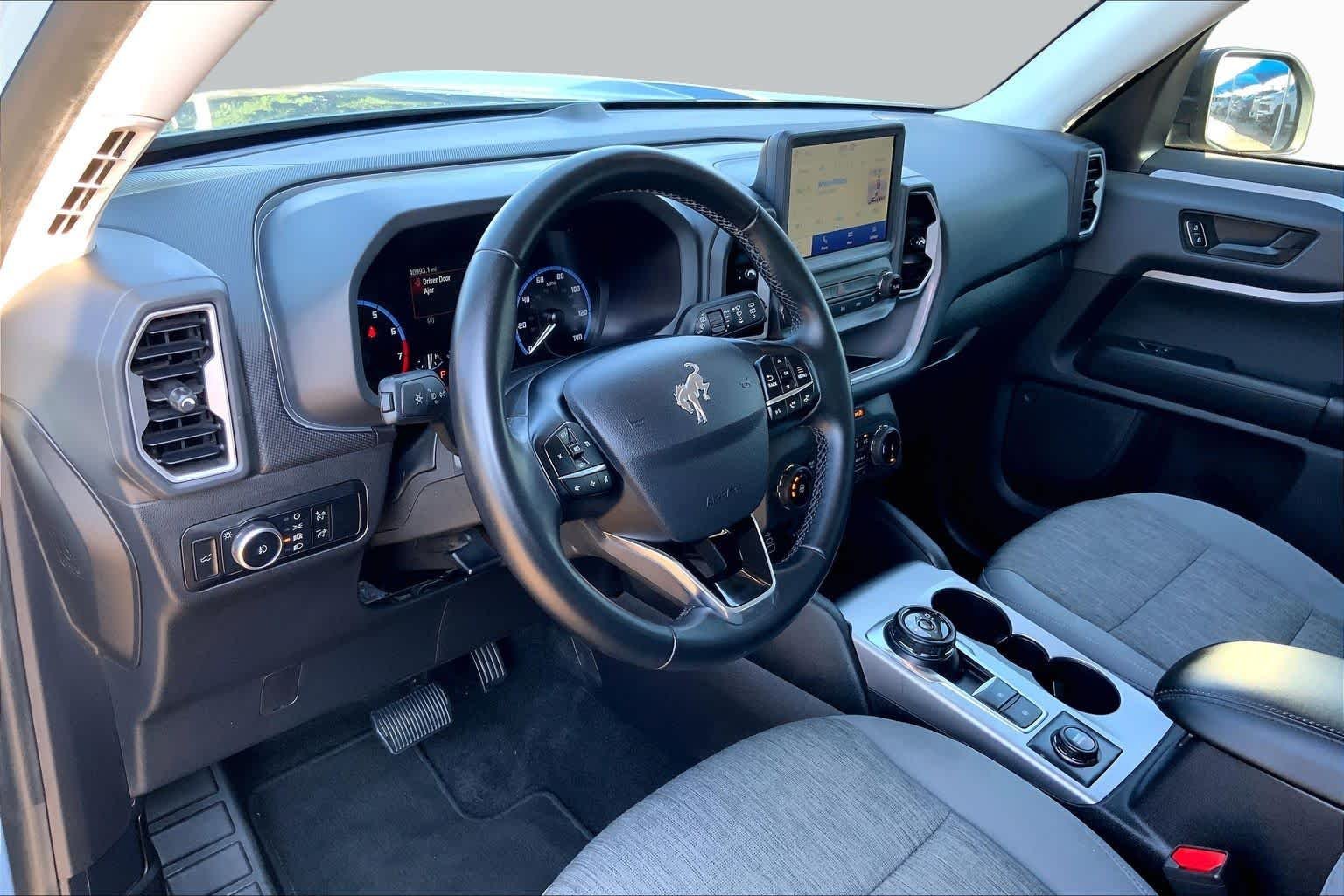 Used 2024 Azure Gray Metallic Tri-Coat Ford Big Bend image 18