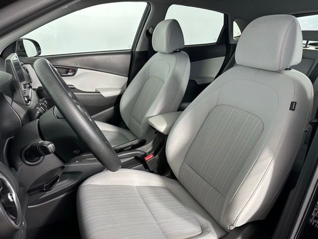Used 2023 Black Hyundai SEL image 18