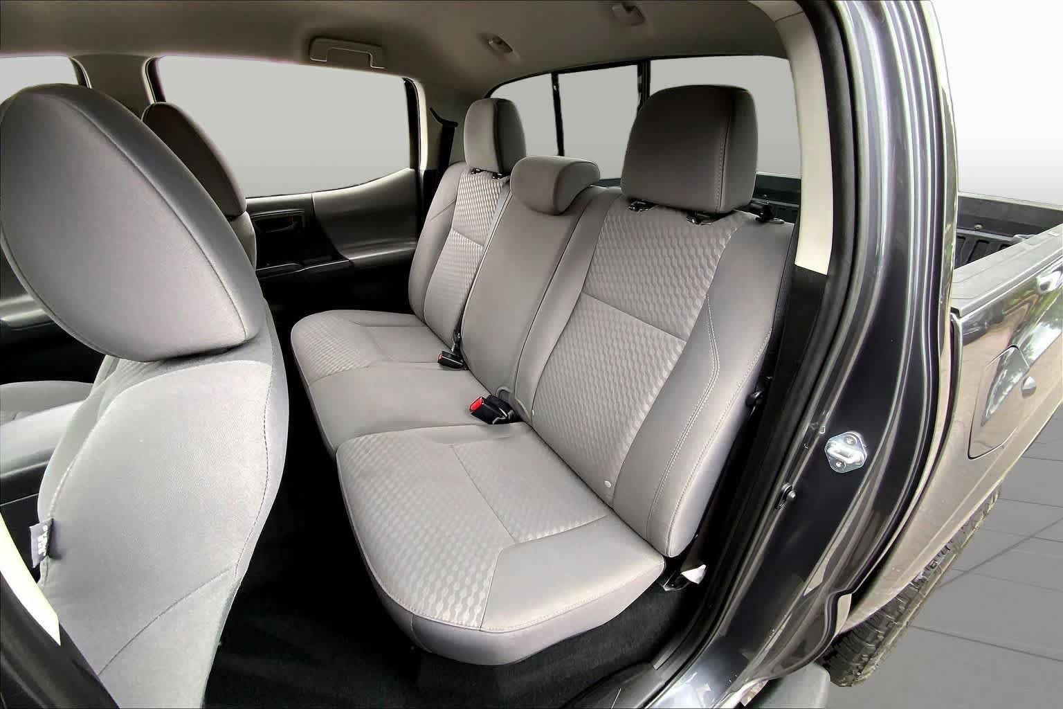 Used 2021 Magnetic Gray Metallic Toyota SR image 19