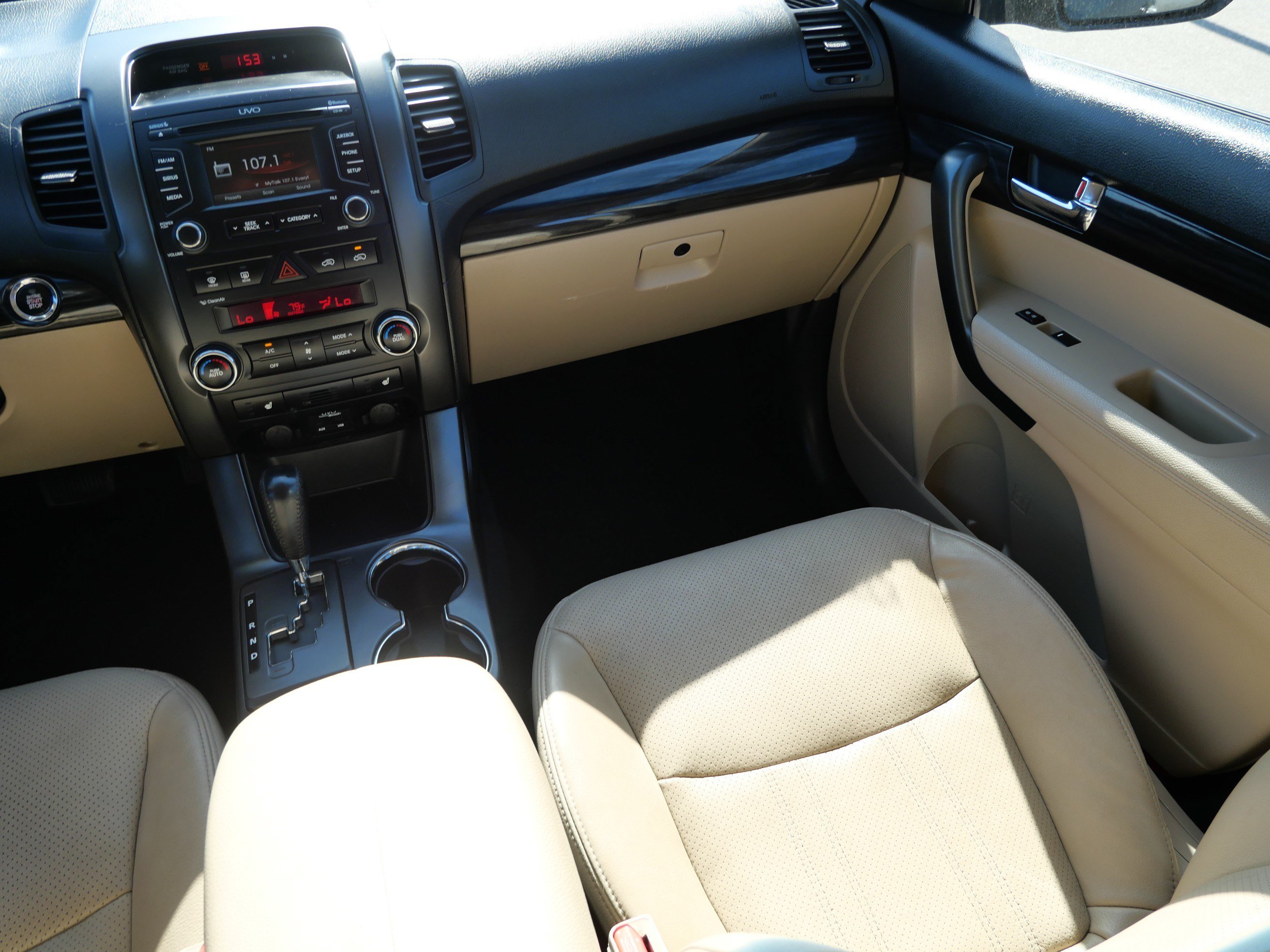 Used 2013 Metal Bronze Kia EX image 11