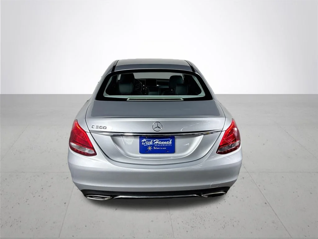 Used 2015 Silver Mercedes-Benz C 300 image 7