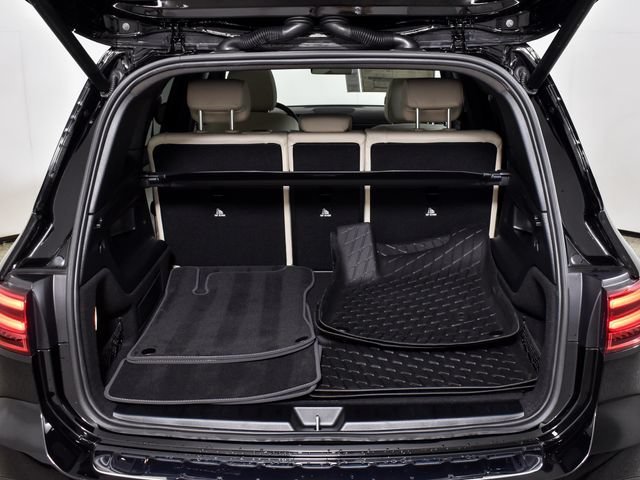 New 2026 Night Black Mercedes-Benz GLB 250 image 81