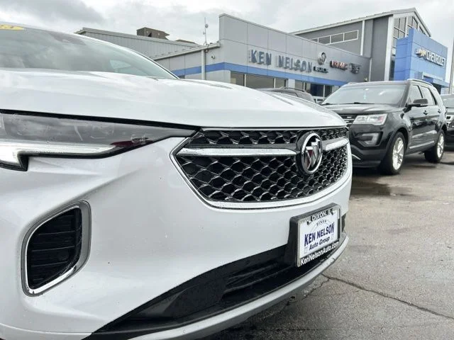 Used 2023 White Buick Avenir image 4
