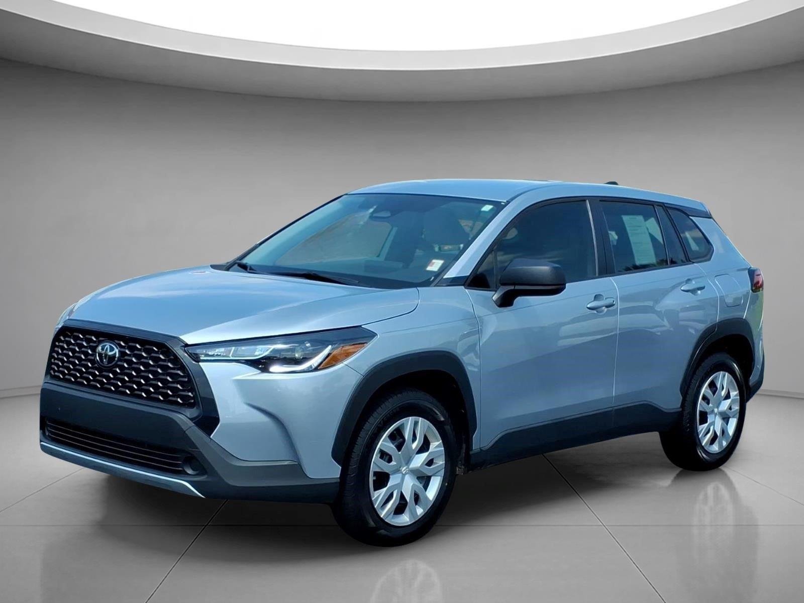 Used 2024 Sonic Silver Toyota L image 1