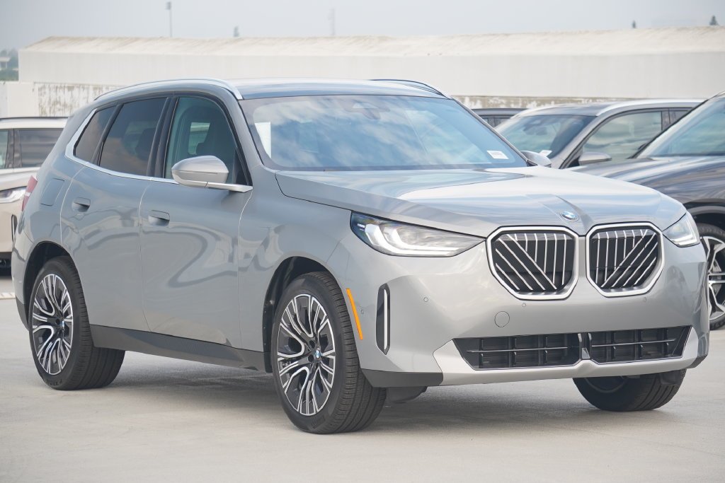 Certified Used 2026 Gray Metallic BMW 30 xDrive image 3