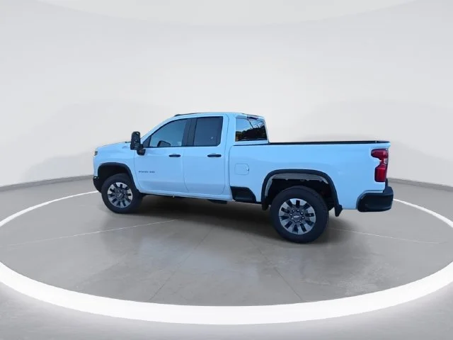 2026 Chevrolet Silverado 2500 HD Custom - Photo 6