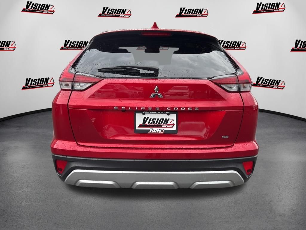 Used 2024 Red Mitsubishi SE image 5