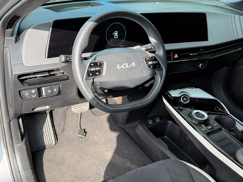 Used 2024  Kia GT-Line image 24