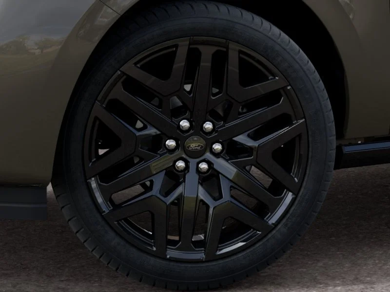 New 2027 Marsh Gray FORD Platinum image 29