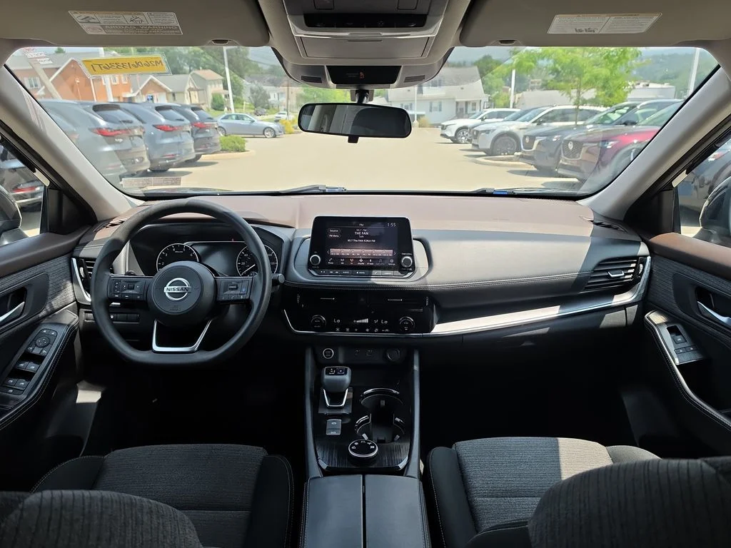 Used 2021 Black Nissan SV image 15