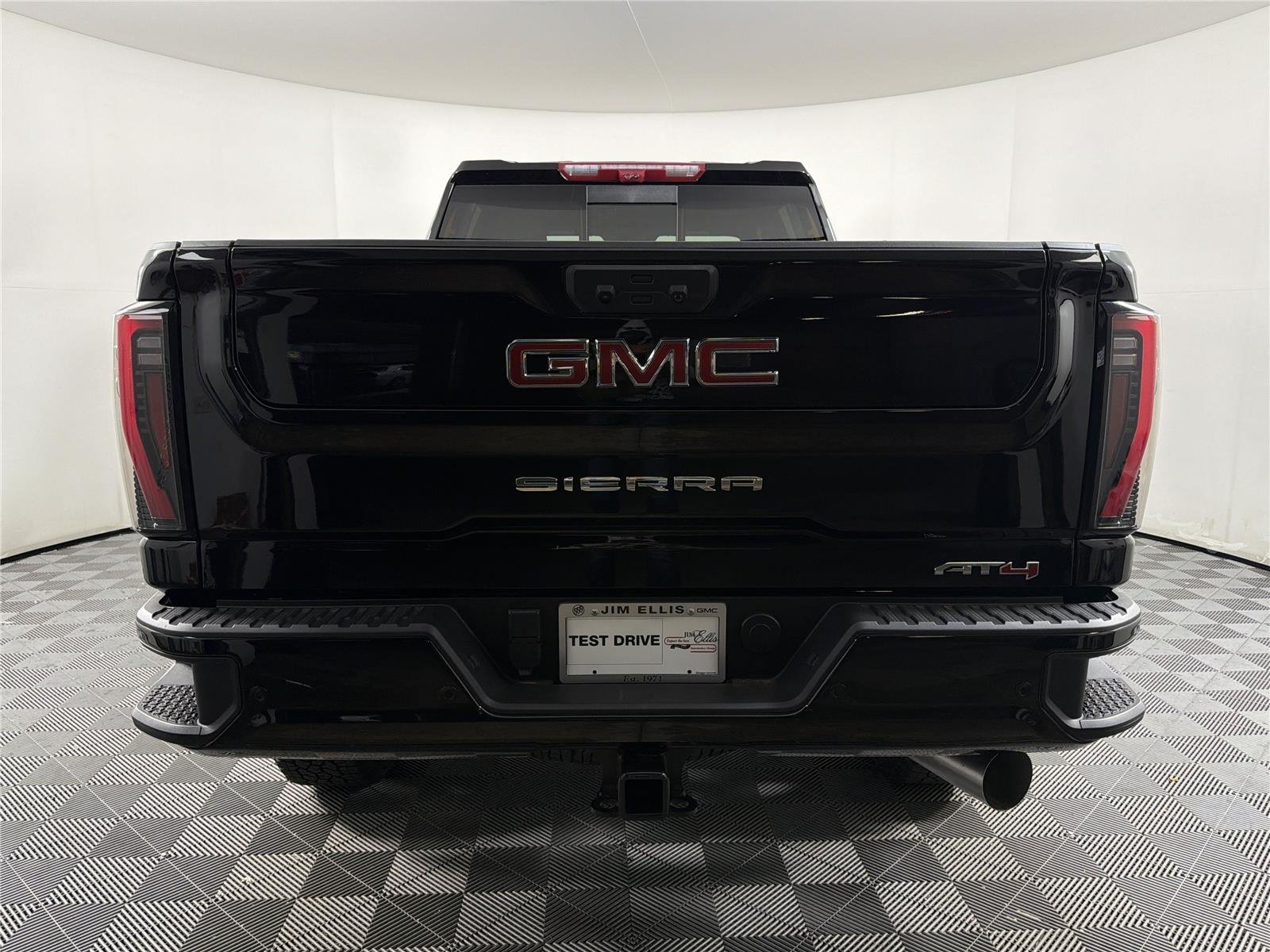 2026 GMC Sierra 2500HD AT4 - Photo 5