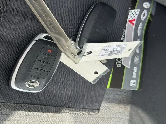 Used 2023 White Nissan SV image 5