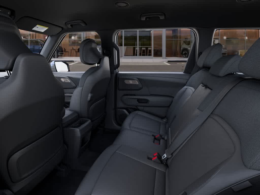 New 2027 Glacial White Pearl Kia LX image 18