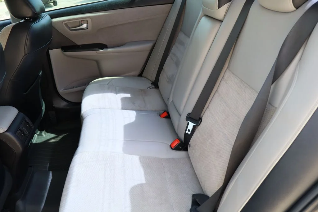 Used 2016 Gray Toyota XSE V6 image 23